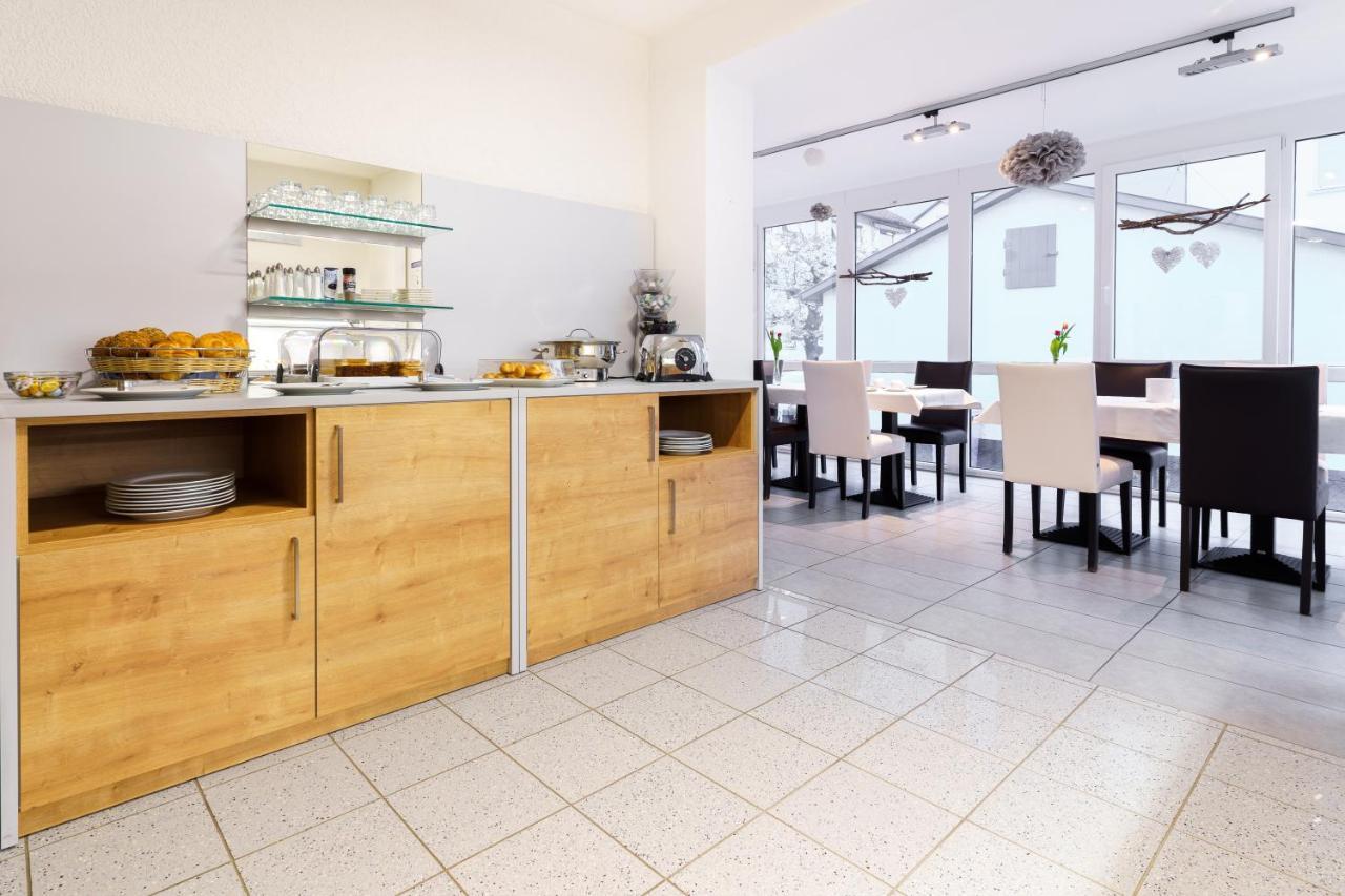 Hotel Rosenstein Heubach  Экстерьер фото